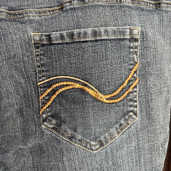 St John's Bay Women's Jeans Size 24W Blue Denim Embroidery Pockets Bootcut - Picture 7 of 12
